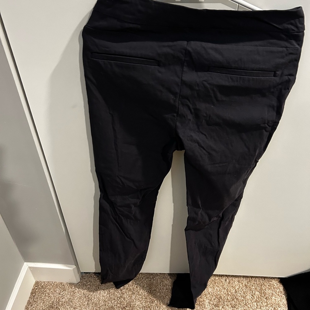 RW&CO. Dark Gray dress leggings